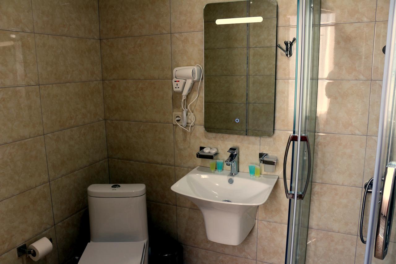 Hotel Lazi Kobuleti Esterno foto