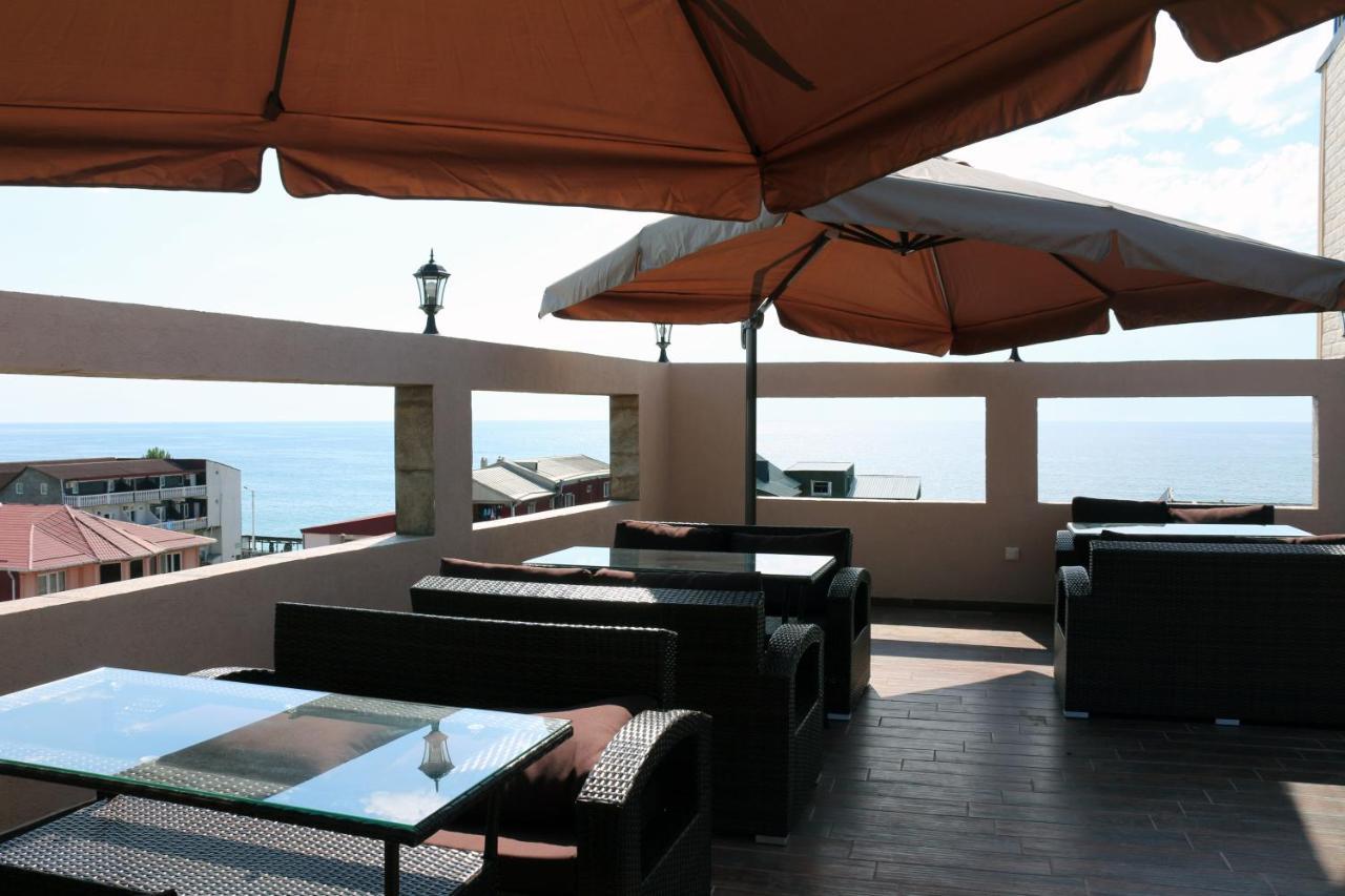 Hotel Lazi Kobuleti Esterno foto